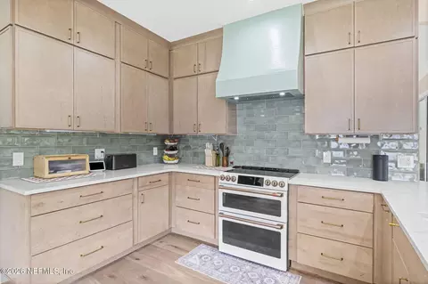 Kitchen - 167 Herons Nest Ln, Saint Augustine, FL 32080 photo 5 of 7