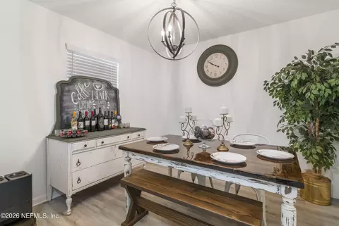 Dining - 10602 Patchwork Rd, Jacksonville, FL 32219 photo 1 of 1