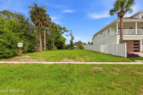 887 16th Ave S, Jacksonville Beach, FL 32250
