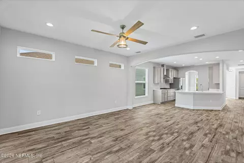 Living - 245 Creekmore Dr, Saint Augustine, FL 32092 photo 4 of 6