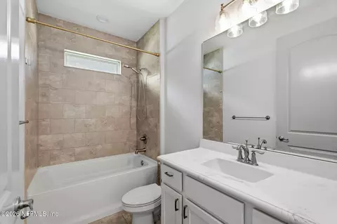 Bath - 245 Creekmore Dr, Saint Augustine, FL 32092 photo 4 of 4