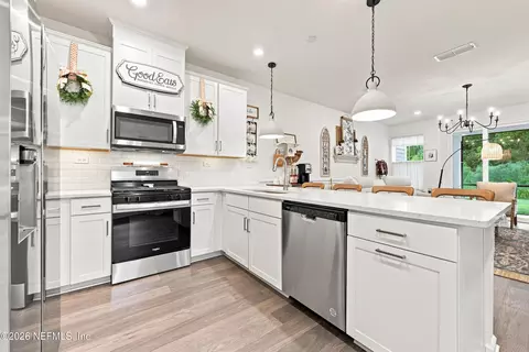 Kitchen - 47 Mellowood Ln, Saint Augustine, FL 32092 photo 3 of 6