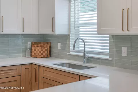 Kitchen - 6329 Us Highway 1 S, Saint Augustine, FL 32086 photo 3 of 4