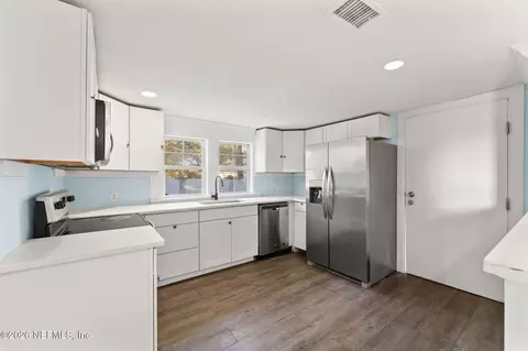 Kitchen - 1005 E 14th St, Jacksonville, FL 32206 photo 1 of 3