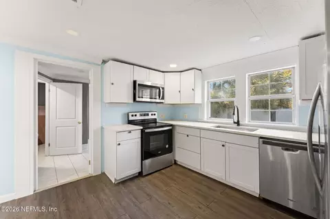 Kitchen - 1005 E 14th St, Jacksonville, FL 32206 photo 3 of 3