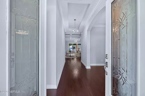 Entry Way - 87 Pescado Dr, Saint Augustine, FL 32095 photo 2 of 4