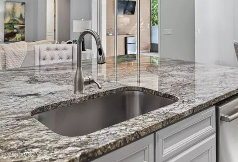 Kitchen - 87 Pescado Dr, Saint Augustine, FL 32095 photo 6 of 7