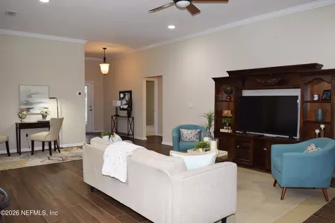 Living - 2277 Eagle Perch Pl, Fleming Island, FL 32003 photo 2 of 3