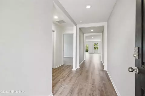 Entry Way - 3524 Evers Cv, Middleburg, FL 32068 photo 1 of 2