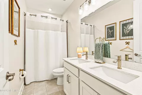 Bath - 209 Silkgrass Pl, Saint Johns, FL 32259 photo 3 of 3