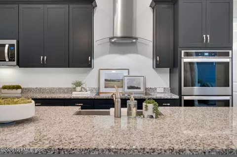 Kitchen - 148 Widener Ct, Saint Johns, FL 32259 photo 8 of 9