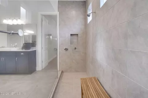 Bath - 148 Widener Ct, Saint Johns, FL 32259 photo 3 of 7