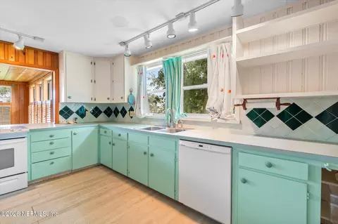 Kitchen - 6848 Middleton Ave, Saint Augustine, FL 32080 photo 2 of 4