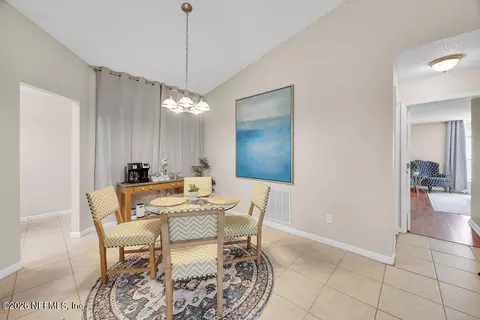 Dining - 905 Gavagan Rd, Jacksonville, FL 32233 photo 2 of 3