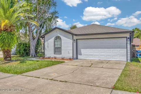 Exterior - 905 Gavagan Rd, Jacksonville, FL 32233 photo 4 of 4