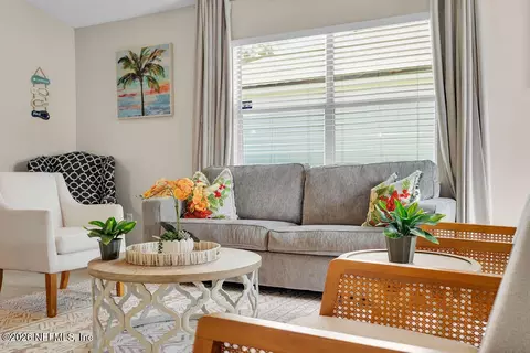 Living - 905 Gavagan Rd, Jacksonville, FL 32233 photo 1 of 4