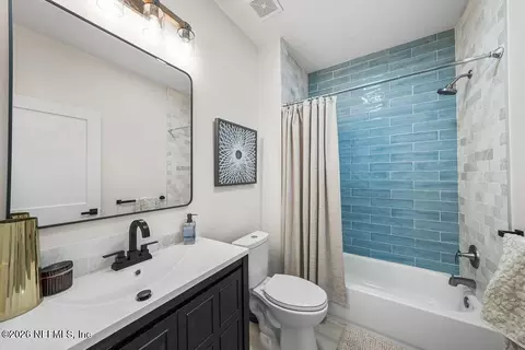 Bath - 45 Donner Rd #C, Atlantic Beach, FL 32233 photo 2 of 2