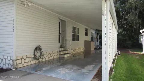 2103 Stacey Dr, Mount Dora, FL 32757 photo 7