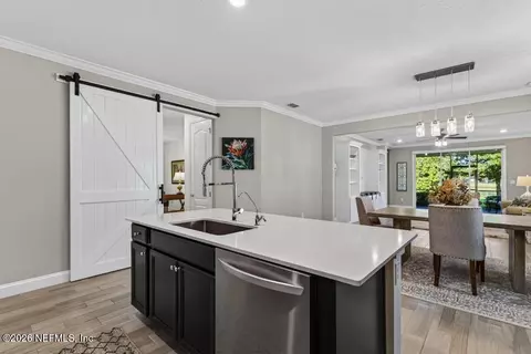 Kitchen - 206 Rivercliff Trl, Saint Augustine, FL 32092 photo 5 of 7