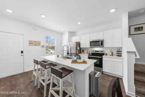 Kitchen - 53 Wading Ibis Rd, Saint Augustine, FL 32095 photo 2 of 4