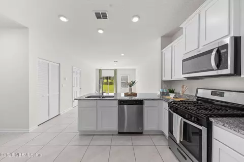 Kitchen - 41 Temple Dr, Saint Augustine, FL 32092 photo 3 of 5