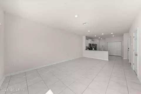 Living - 41 Temple Dr, Saint Augustine, FL 32092 photo 4 of 5