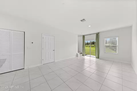 Living - 41 Temple Dr, Saint Augustine, FL 32092 photo 2 of 5