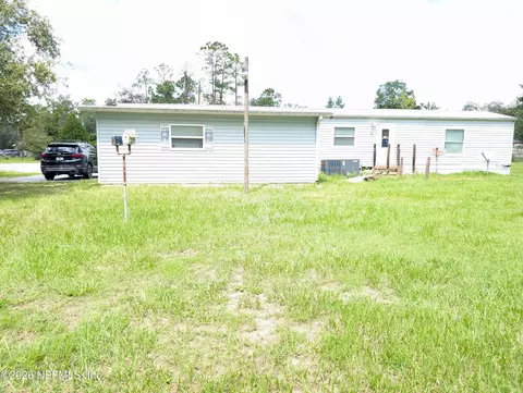 116 Cordell Ave #A, Interlachen, FL 32148 photo 3