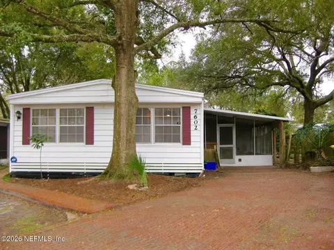 7602 Sunwood Dr, Jacksonville, FL 32256