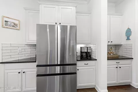 Kitchen - 383 Medio Dr, Saint Augustine, FL 32095 photo 5 of 6