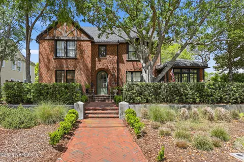 3557 Pine St, Jacksonville, FL 32205