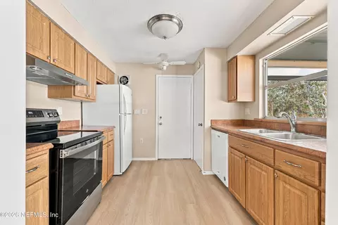 Kitchen - 1013 Aragon Ave, St. Augustine South, FL 32086 photo 1 of 3