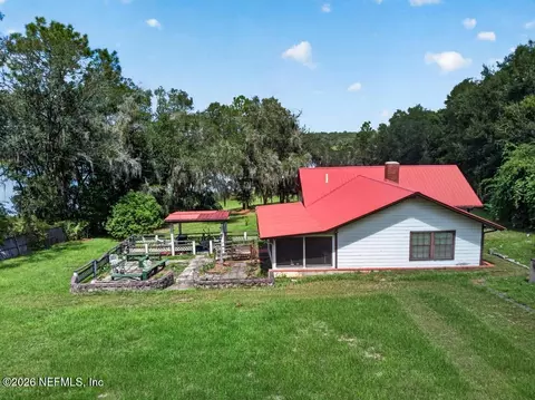 Exterior - 316 Macgill St, Interlachen, FL 32148 photo 35 of 35