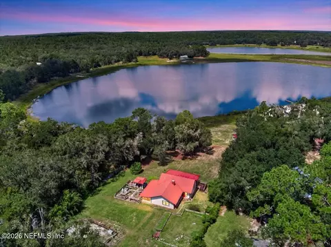 View/Area - 316 Macgill St, Interlachen, FL 32148 photo 1 of 12
