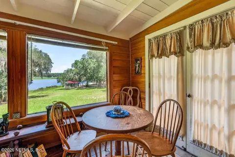 Dining - 316 Macgill St, Interlachen, FL 32148 photo 2 of 2