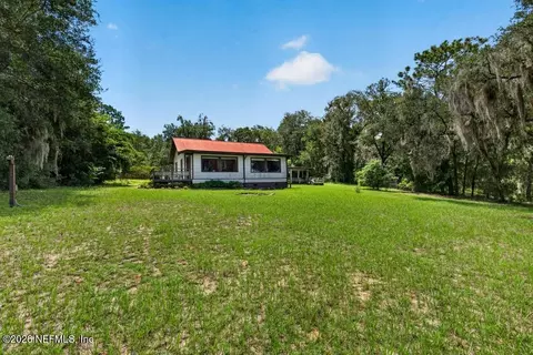 Exterior - 316 Macgill St, Interlachen, FL 32148 photo 28 of 35