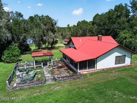 Exterior - 316 Macgill St, Interlachen, FL 32148 photo 34 of 35