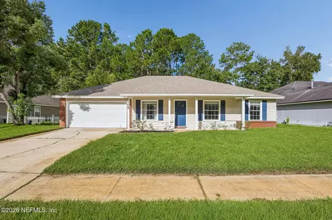 1706 Aston Hall Dr E, Jacksonville, FL 32246