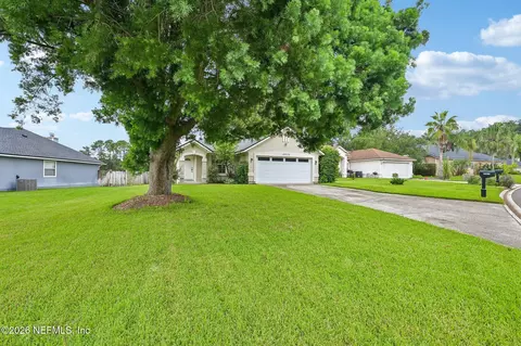 12075 Foal Ln, Jacksonville, FL 32246