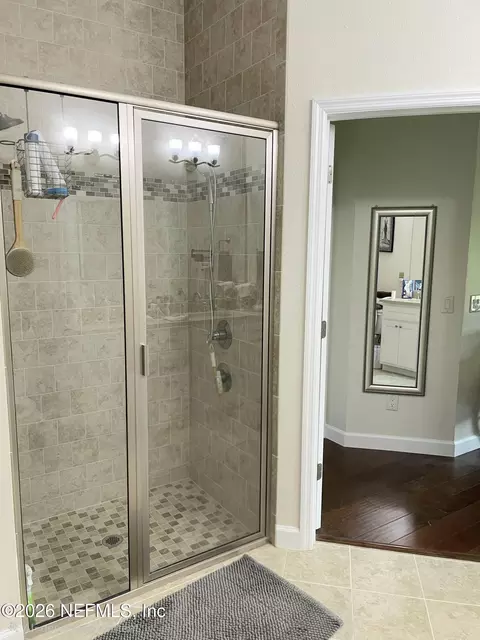 Bath - 8516 240th St, O Brien, FL 32071 photo 4 of 6