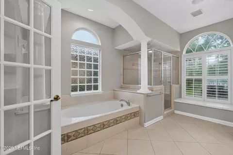 Bath - 1884 S Landguard Rd, Saint Augustine, FL 32092 photo 2 of 5