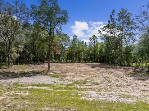 000 Cherokee Dr, Interlachen, FL 32148 photo 2