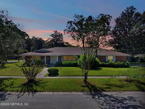 1207 Jamaica Ct, Jacksonville, FL 32216