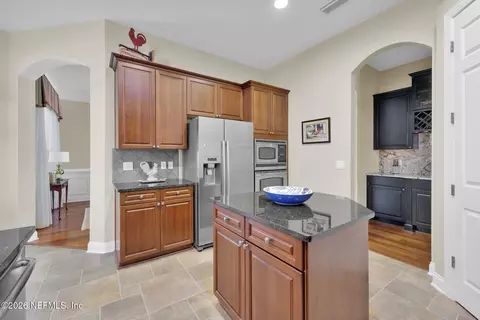 Kitchen - 549 Sebastian Sq, Saint Augustine, FL 32095 photo 2 of 4