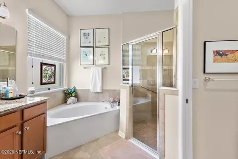 Bath - 637 N Legacy Trl, Saint Augustine, FL 32092 photo 1 of 2