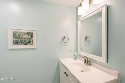 Bath - 943 S Ponce De Leon Blvd, Saint Augustine, FL 32084 photo 1 of 3