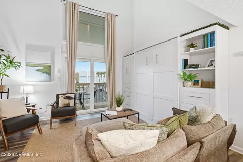 Living - 943 S Ponce De Leon Blvd, Saint Augustine, FL 32084 photo 1 of 2