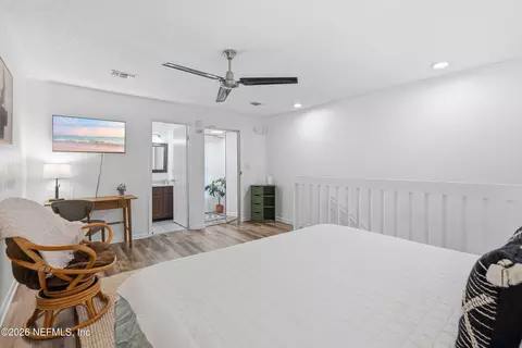 Bedroom - 943 S Ponce De Leon Blvd, Saint Augustine, FL 32084 photo 3 of 5
