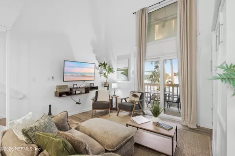 Living - 943 S Ponce De Leon Blvd, Saint Augustine, FL 32084 photo 2 of 2