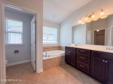 Bath - 1029 Santa Cruz St, Saint Augustine, FL 32092 photo 1 of 3